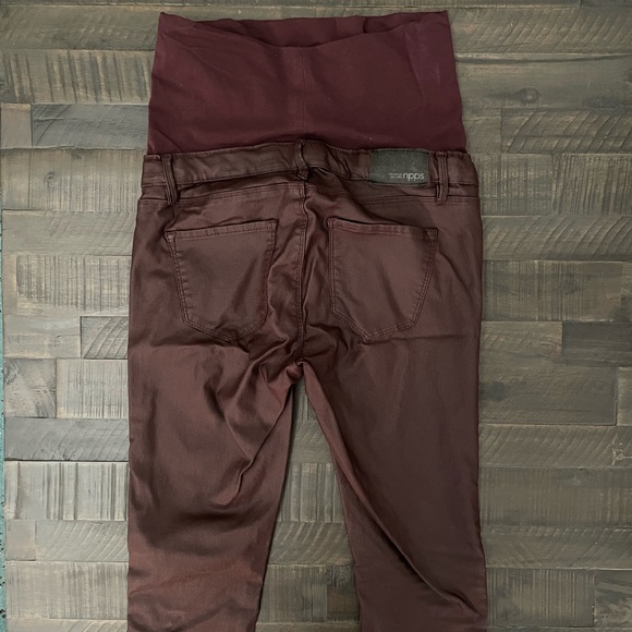 Maternity Motto Pants - Picture 4 of 7